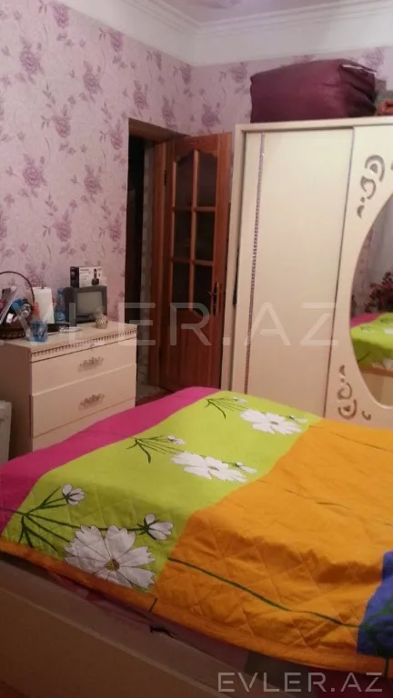 Satılır, həyət evi/villa