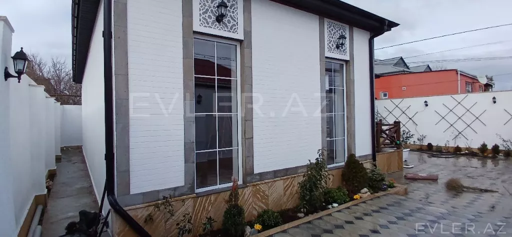 Satılır, bağ evi