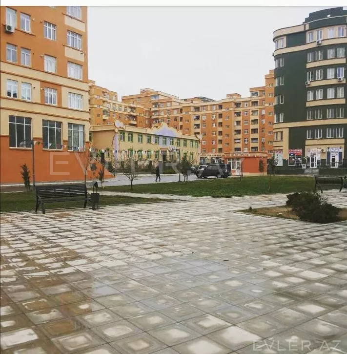 Satılır, yeni tikili