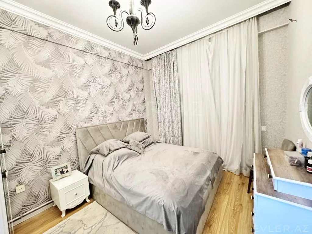Satılır, yeni tikili