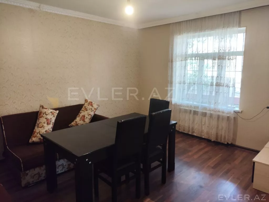 Satılır, həyət evi/villa
