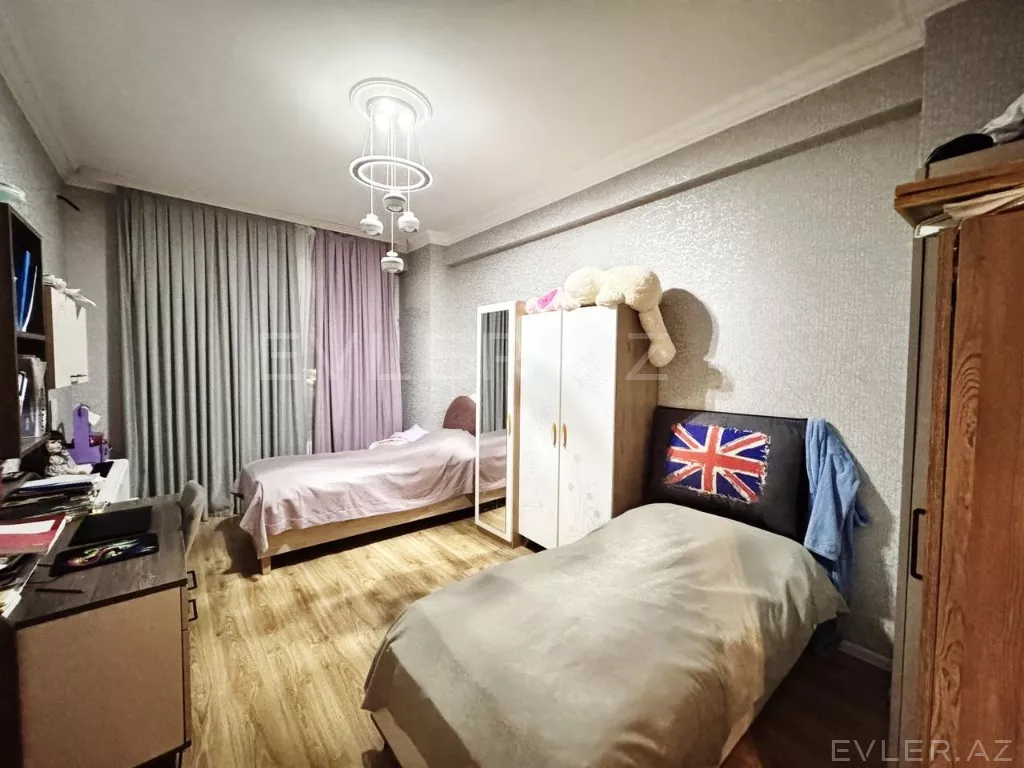 Satılır, yeni tikili