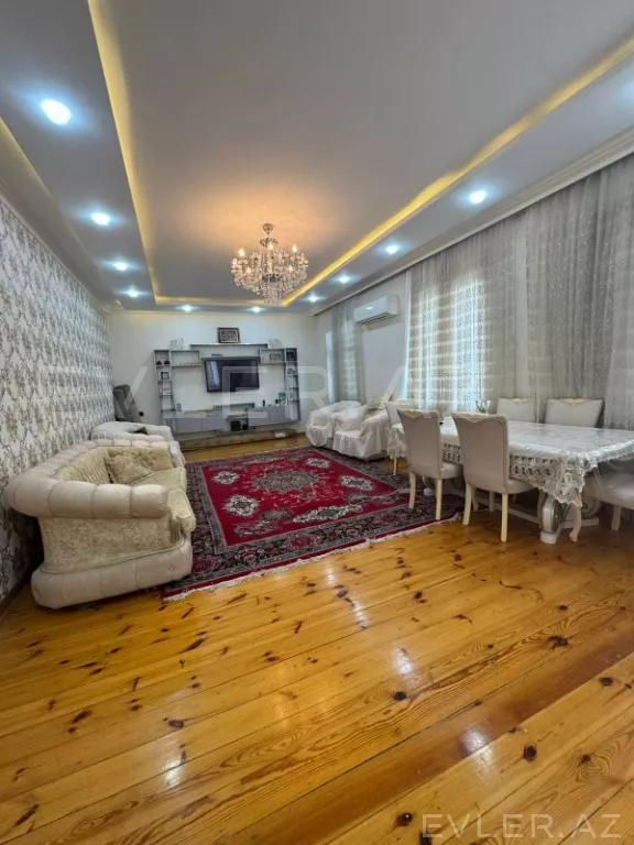 Satılır, həyət evi/villa