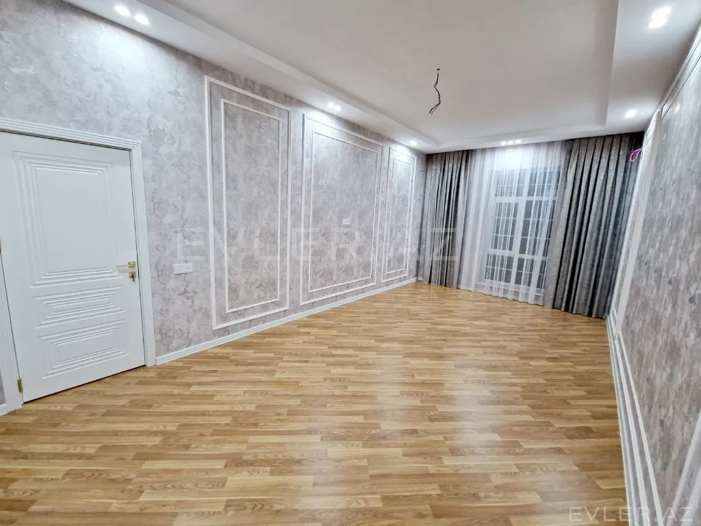 Satılır, həyət evi/villa