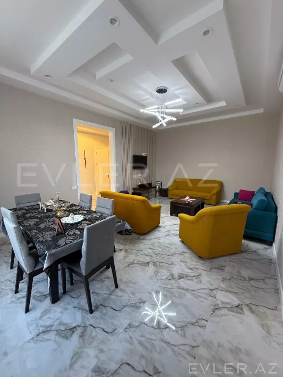 Aylıq, həyət evi/villa