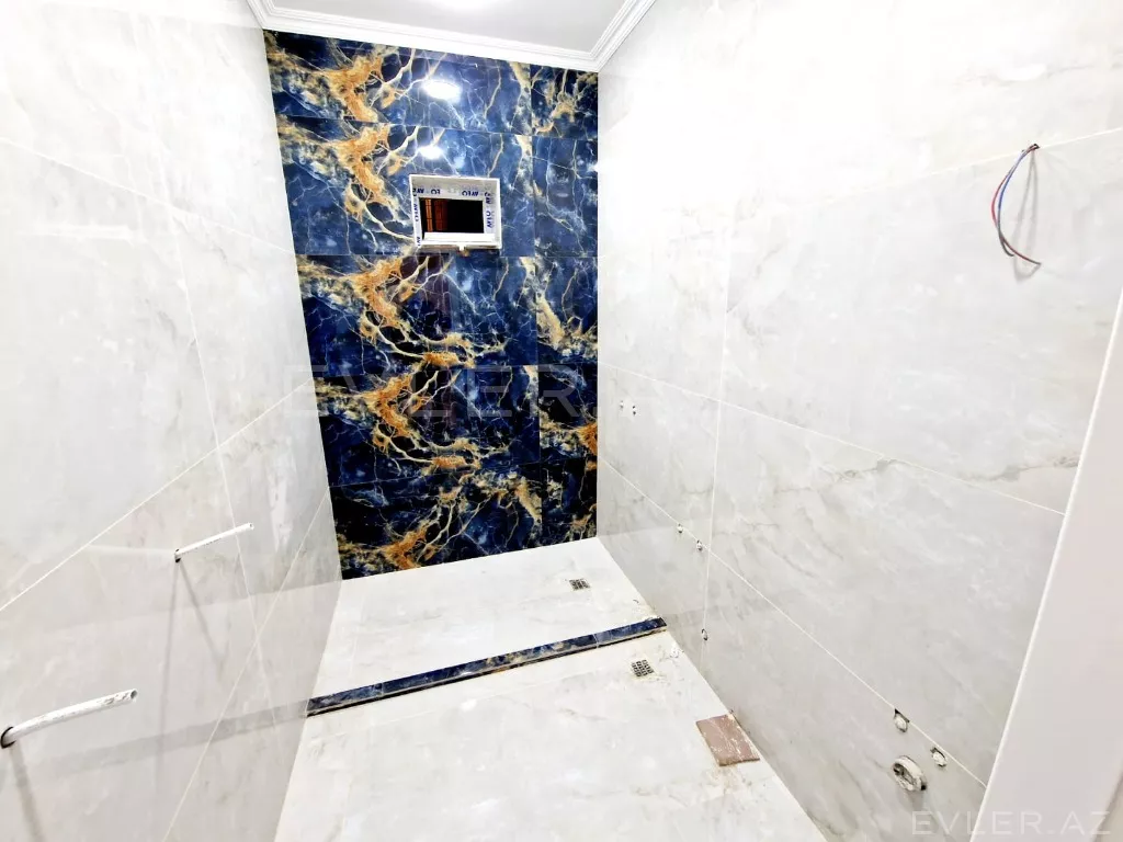 Satılır, həyət evi/villa
