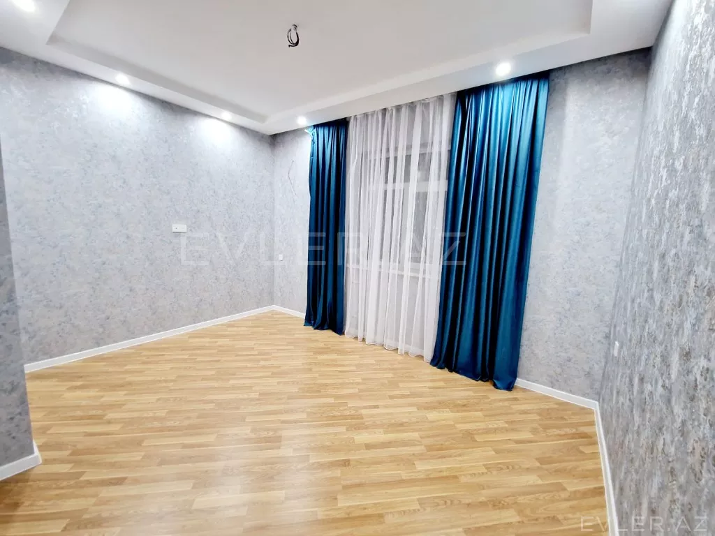 Satılır, həyət evi/villa