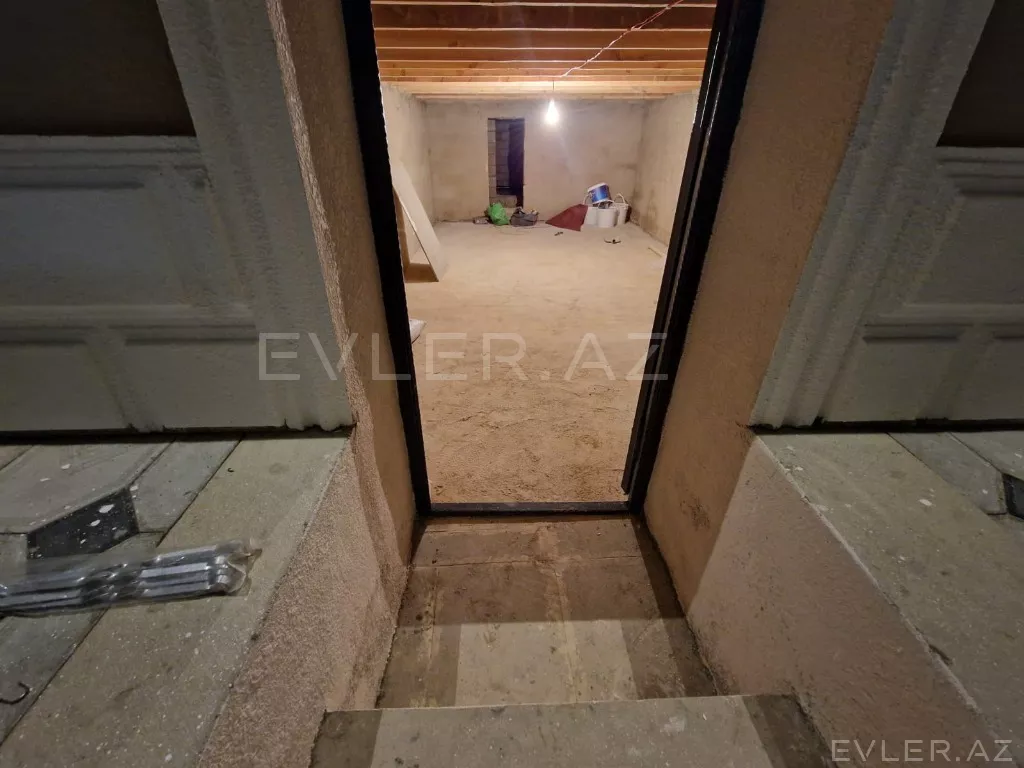 Satılır, həyət evi/villa