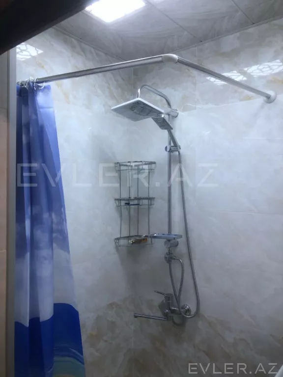Satılır, köhnə tikili