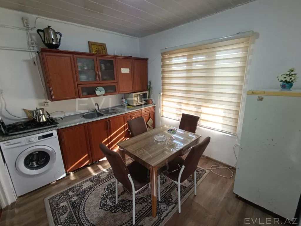 Günlük, bağ evi
