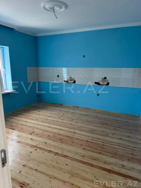 Satılır, həyət evi/villa