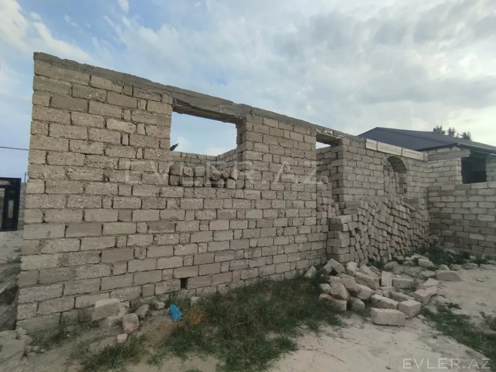 Satılır, həyət evi/villa