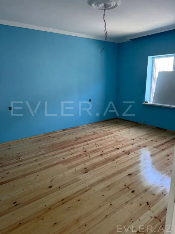 Satılır, həyət evi/villa