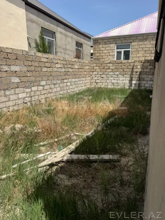 Satılır, həyət evi/villa
