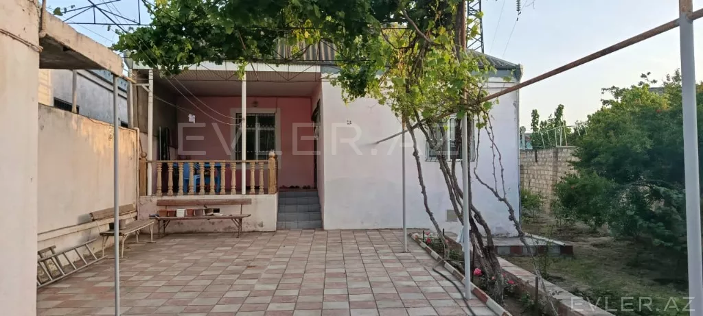 Satılır, həyət evi/villa