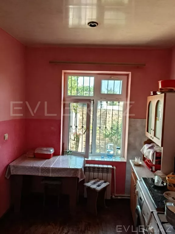 Satılır, həyət evi/villa