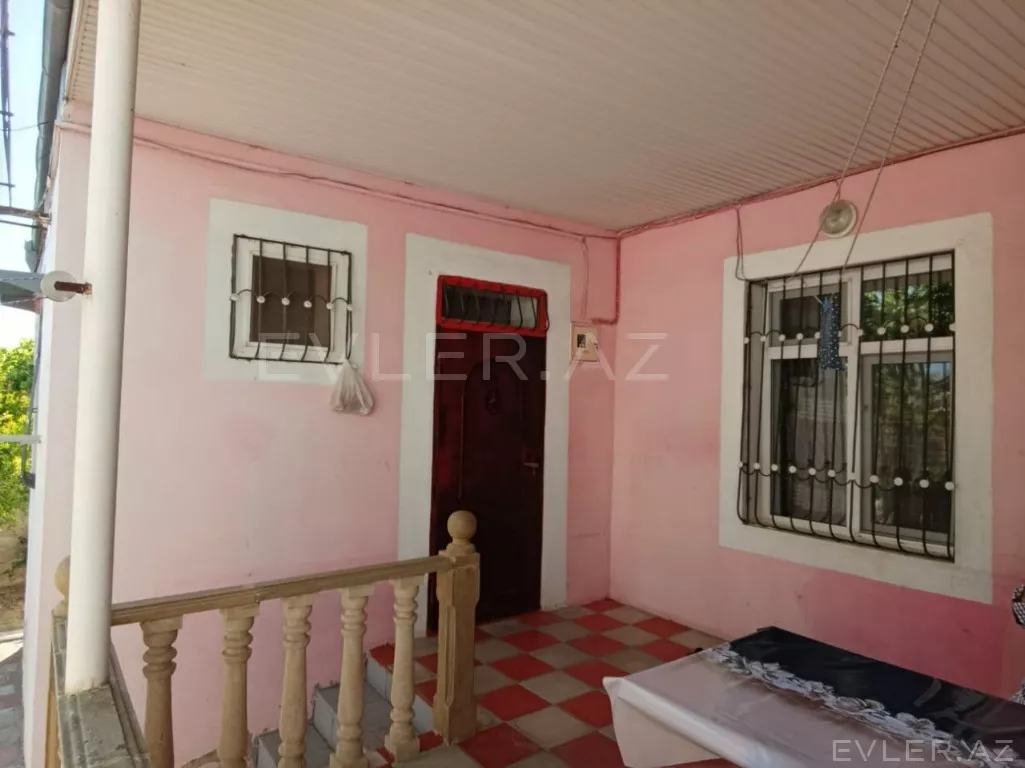 Satılır, həyət evi/villa