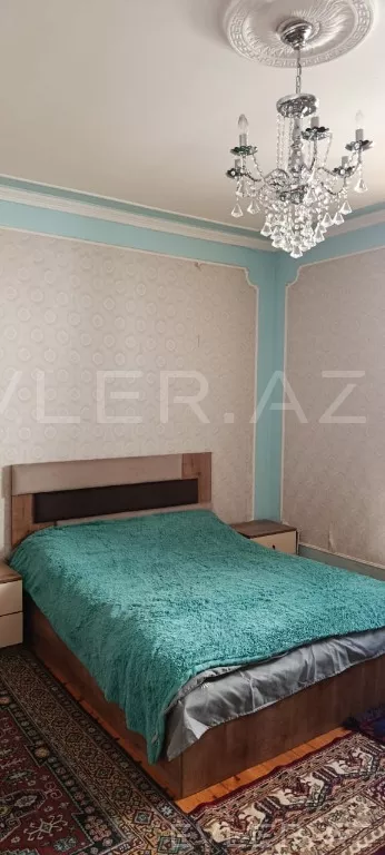 Satılır, həyət evi/villa