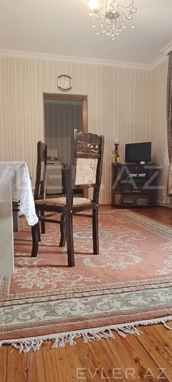 Satılır, həyət evi/villa
