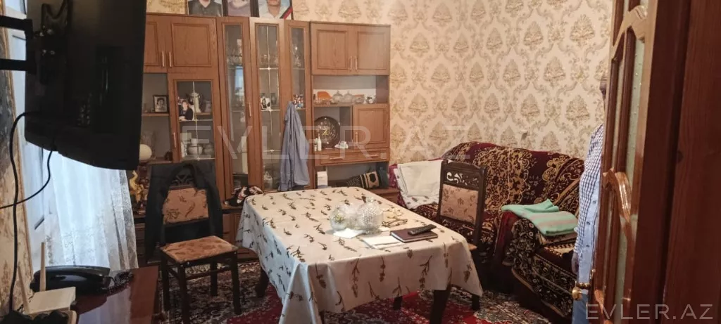 Satılır, həyət evi/villa