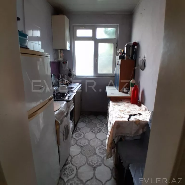 Satılır, həyət evi/villa