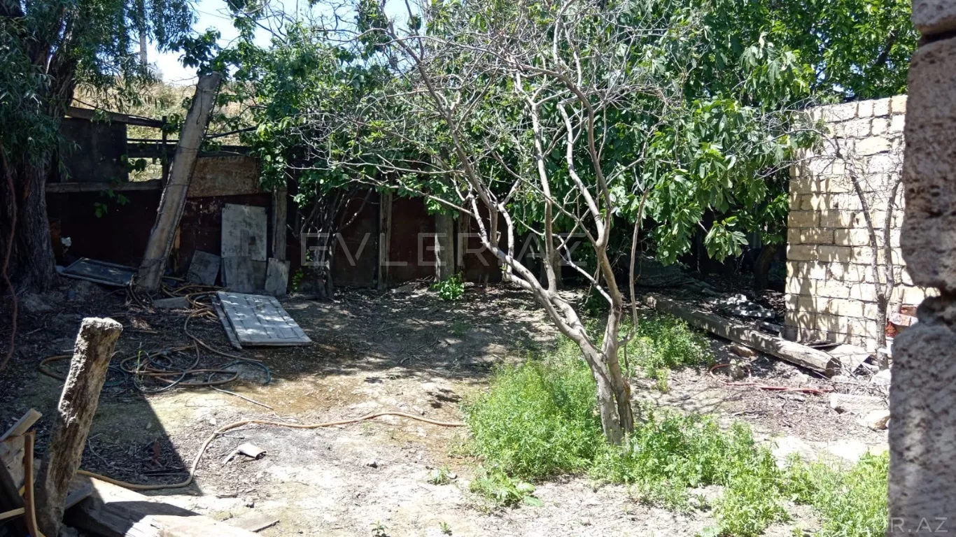 Satılır, həyət evi/villa