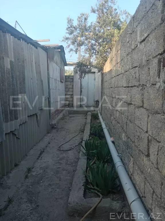 Satılır, həyət evi/villa