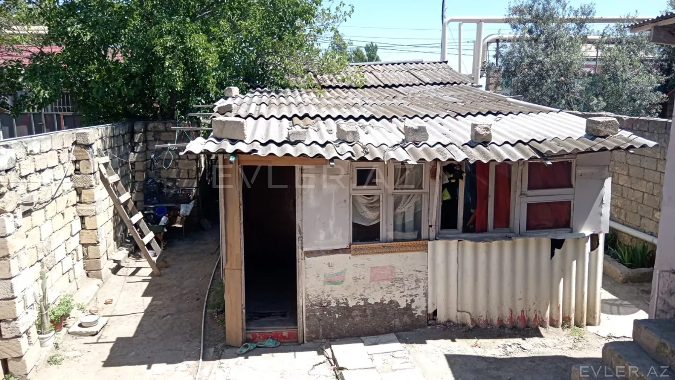 Satılır, həyət evi/villa