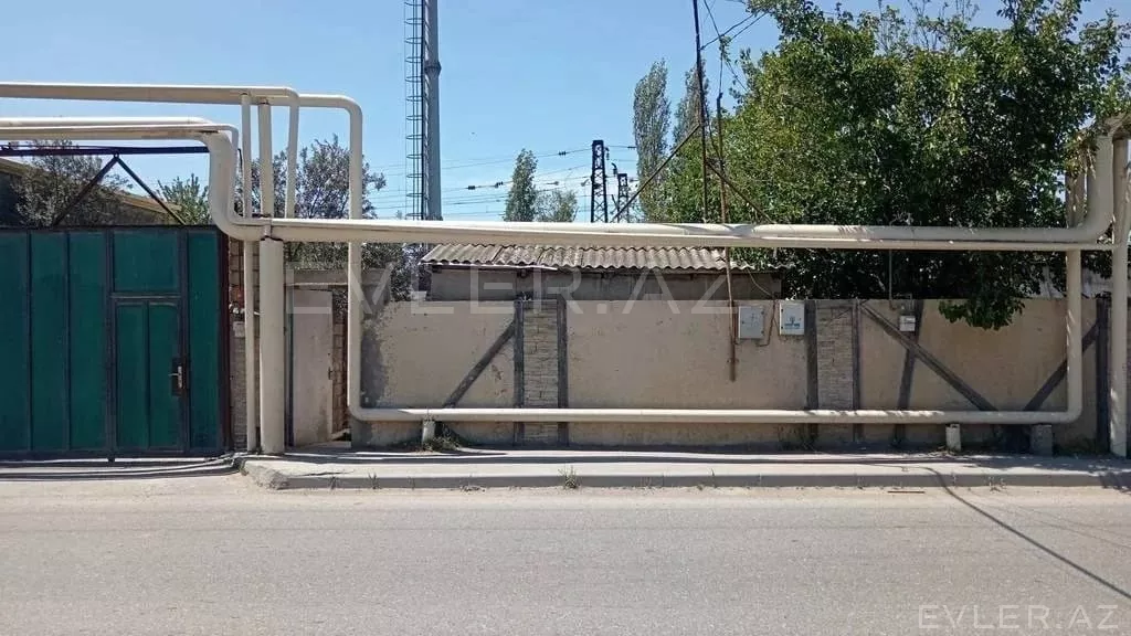 Satılır, həyət evi/villa