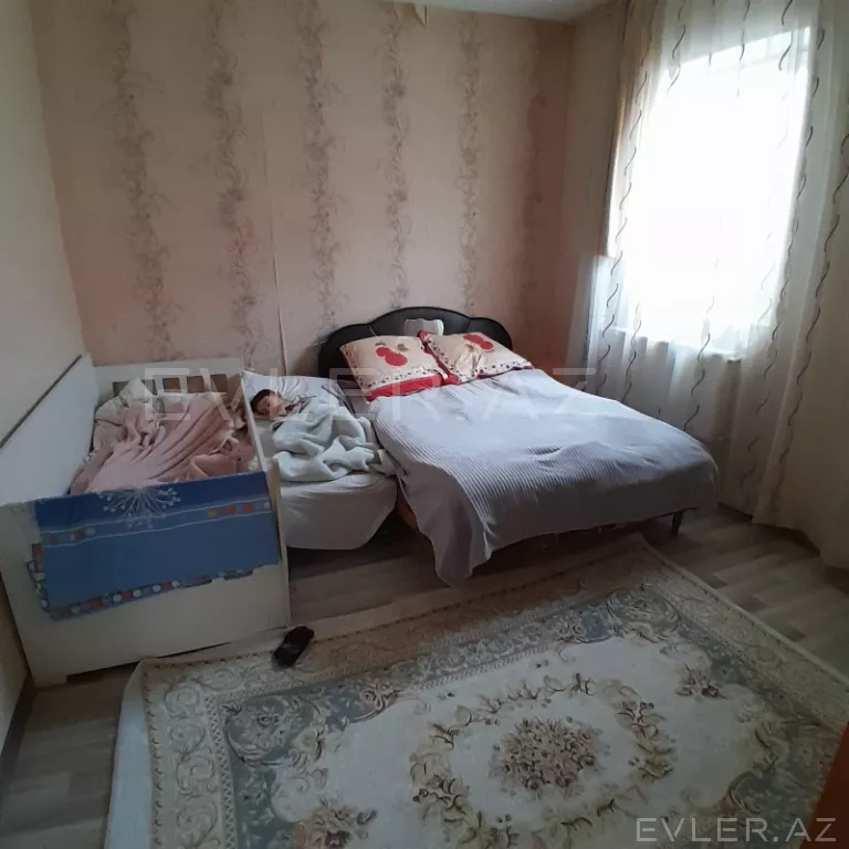 Satılır, həyət evi/villa