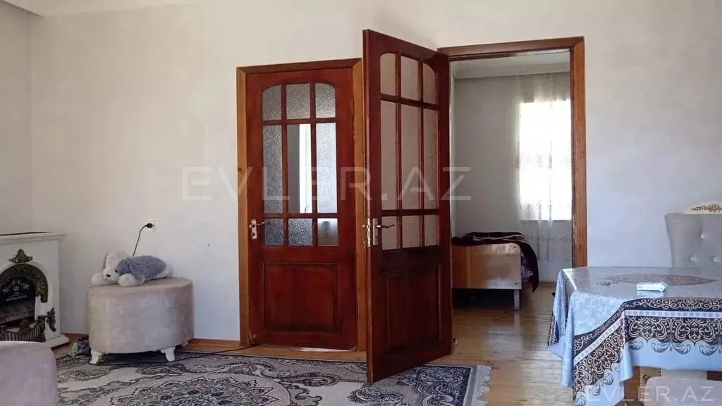 Satılır, həyət evi/villa