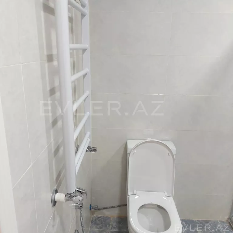 Satılır, yeni tikili
